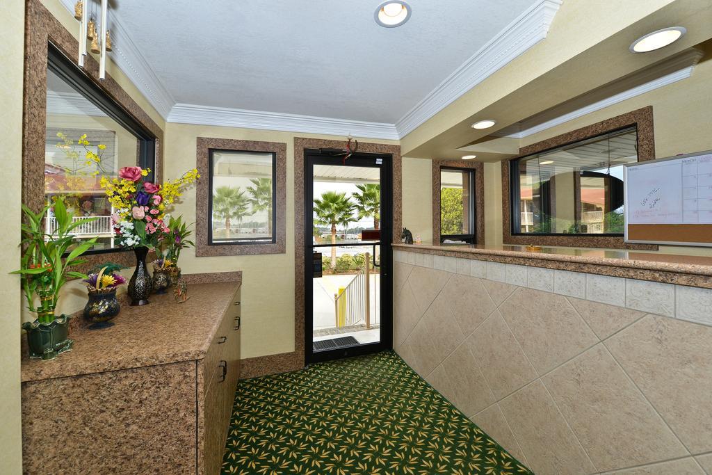 Savannah Inn And Suites Savannah Port Area Port Wentworth Interiér fotografie
